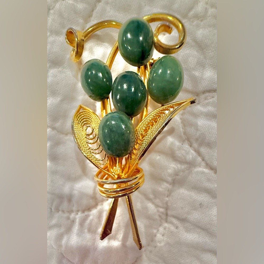Vintage 10k Gold Plated & Genuine Jade Bouquet Brooch Filigree Scrollwork Leaves